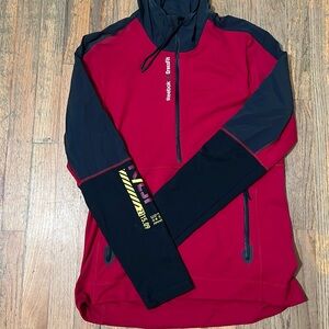 Like new CrossFit zip up